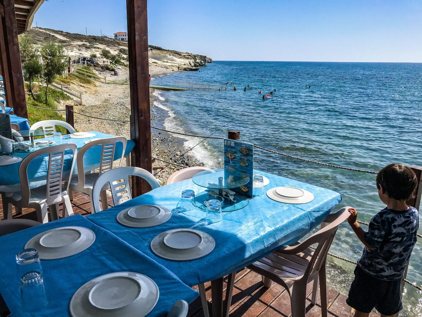 Agios Georgios Alamanou Fish Tavern
